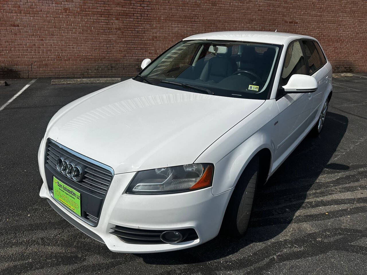 AUDI