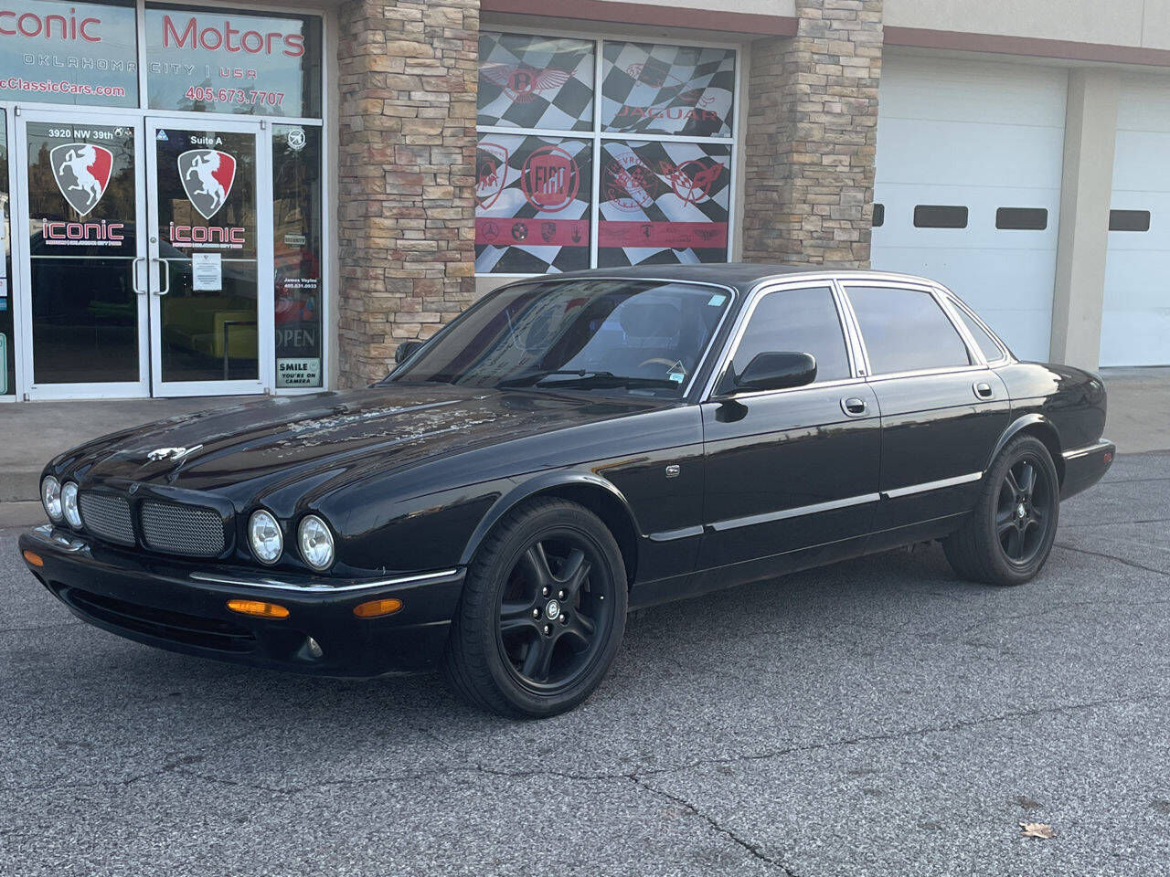 Jaguar XJR