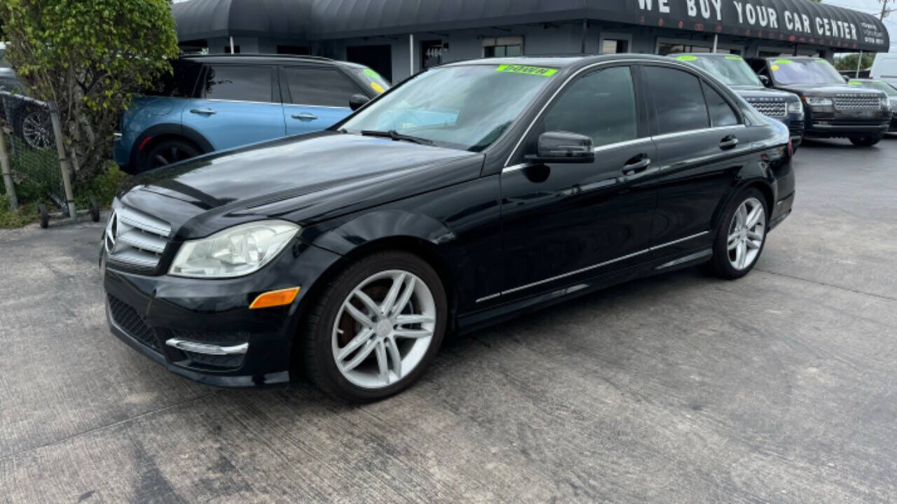 2013 MERCEDES-BENZ C-Class
