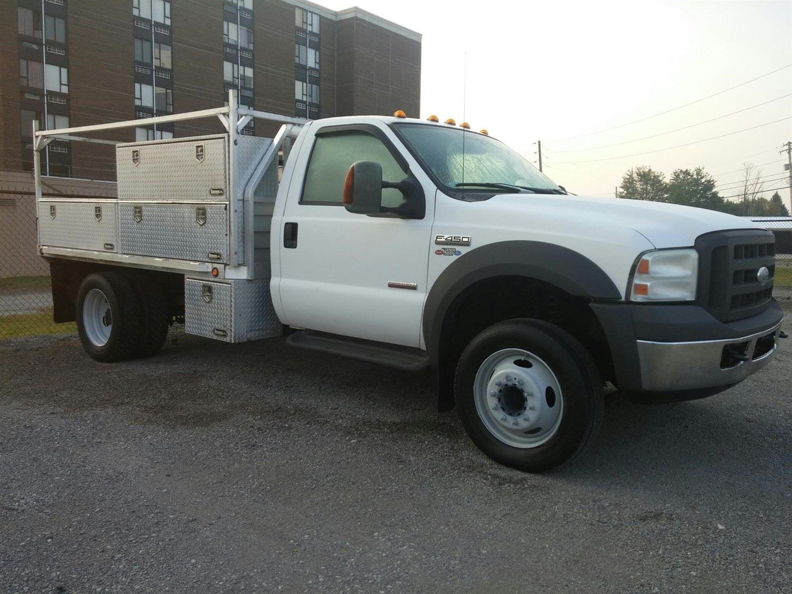 2005 FORD F-450