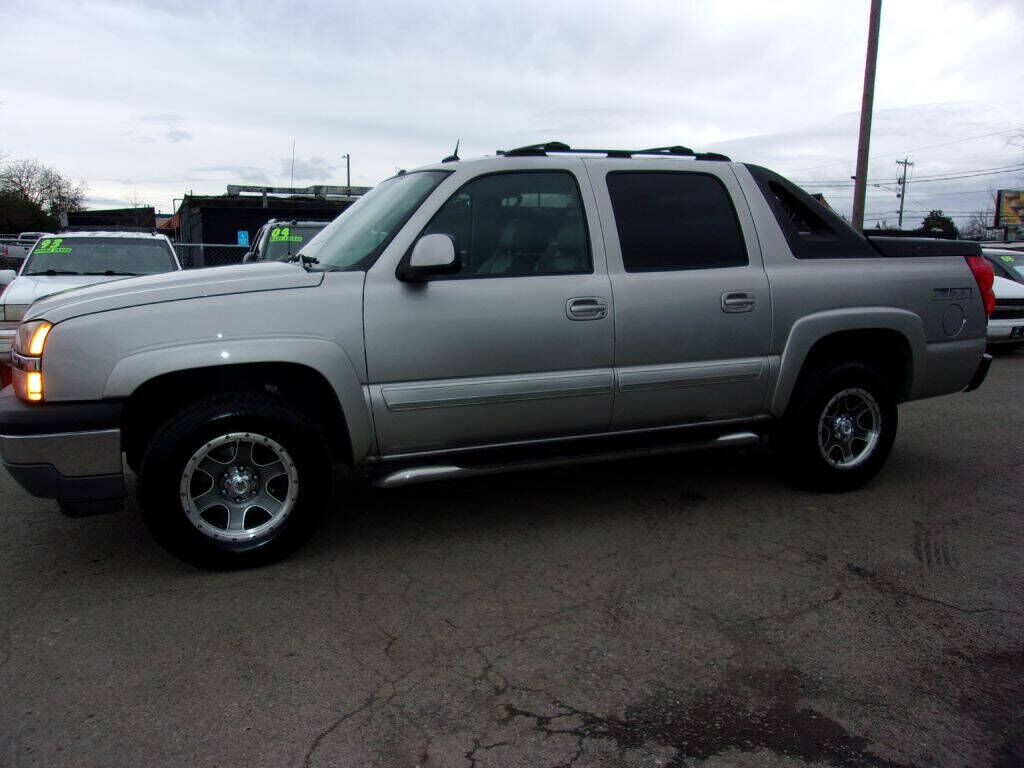 2005 CHEVROLET Avalanche