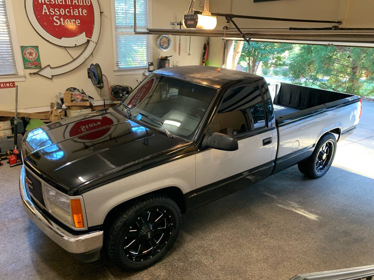 GMC