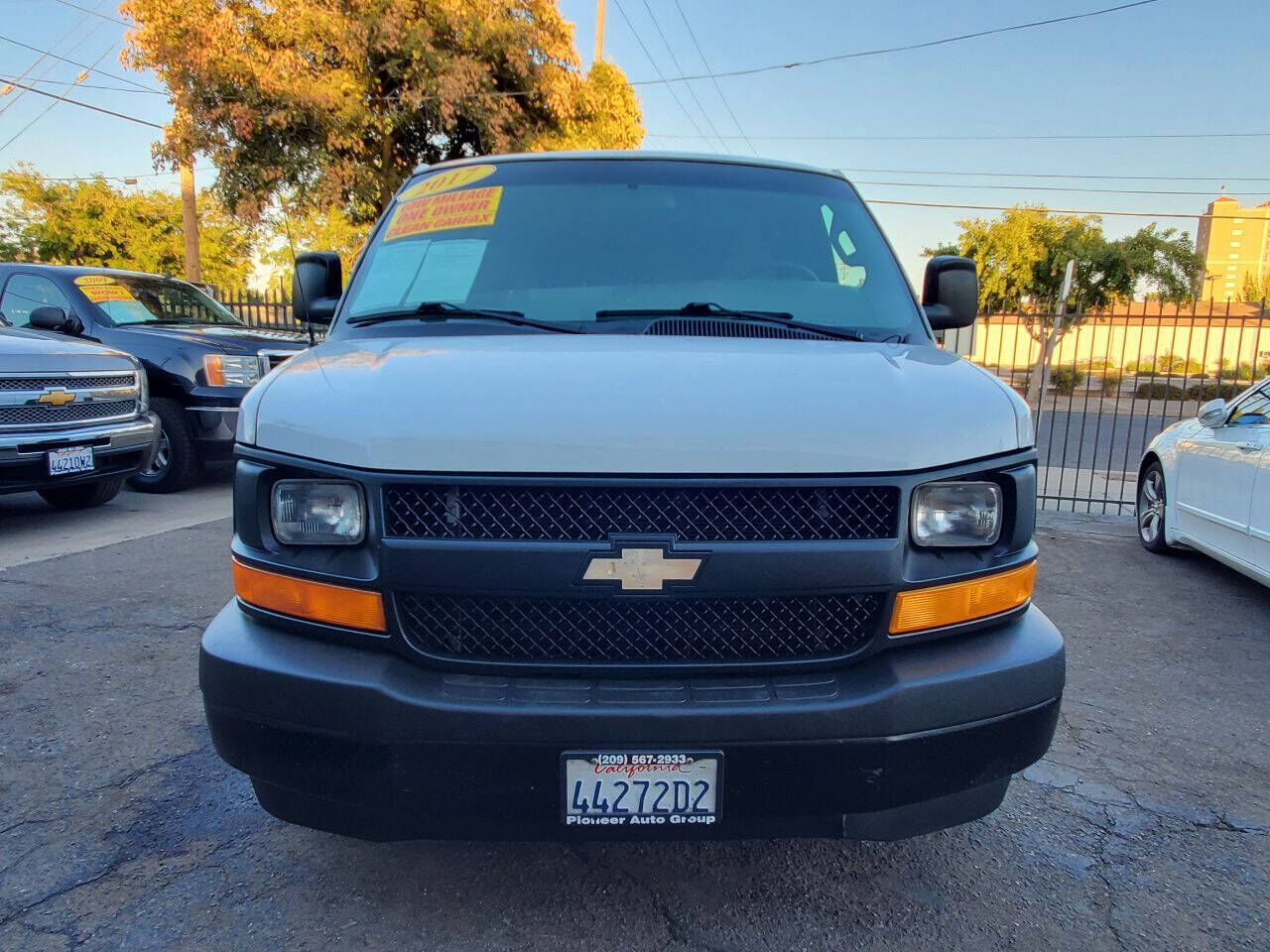 2017 CHEVROLET Express