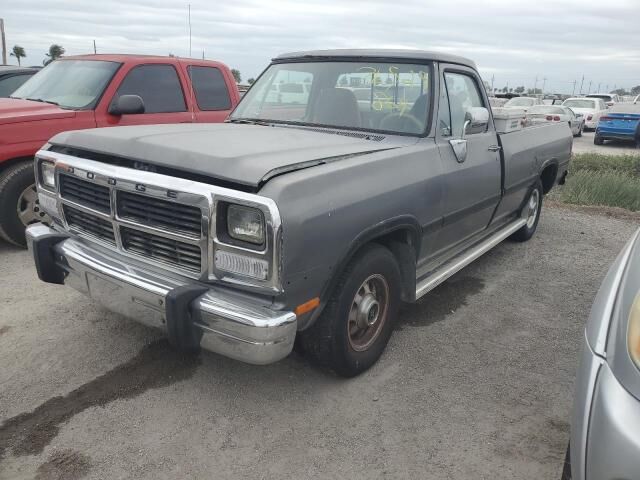 Dodge D-Series