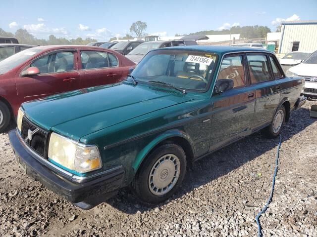 Volvo 240 Series