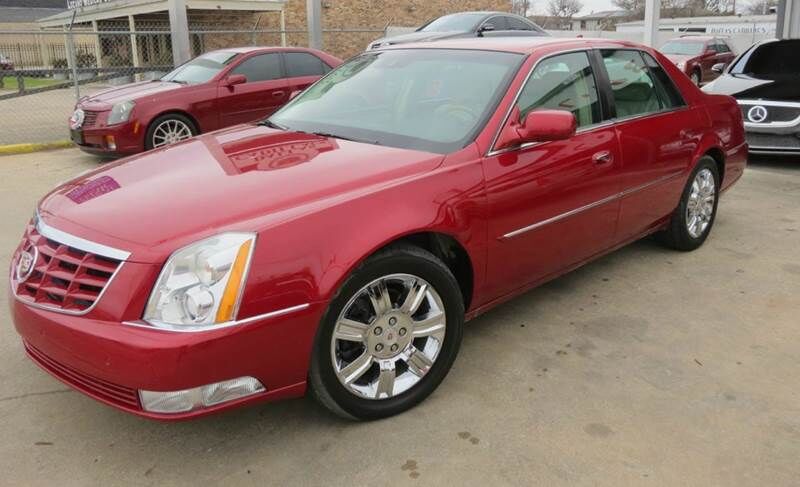 2011 CADILLAC DTS