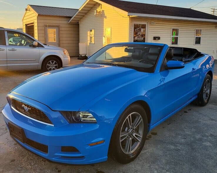 2013 FORD Mustang