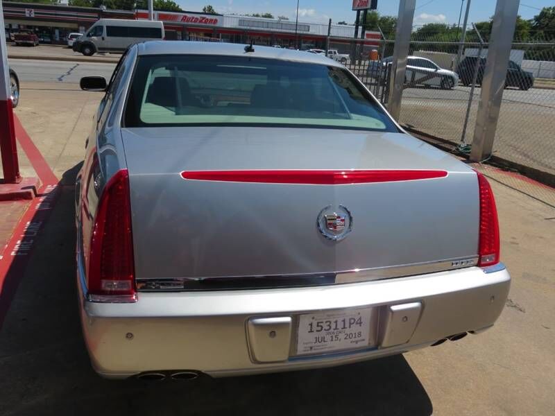 2006 CADILLAC DTS