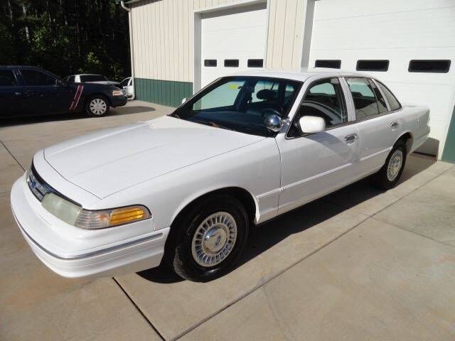 Ford Crown Victoria