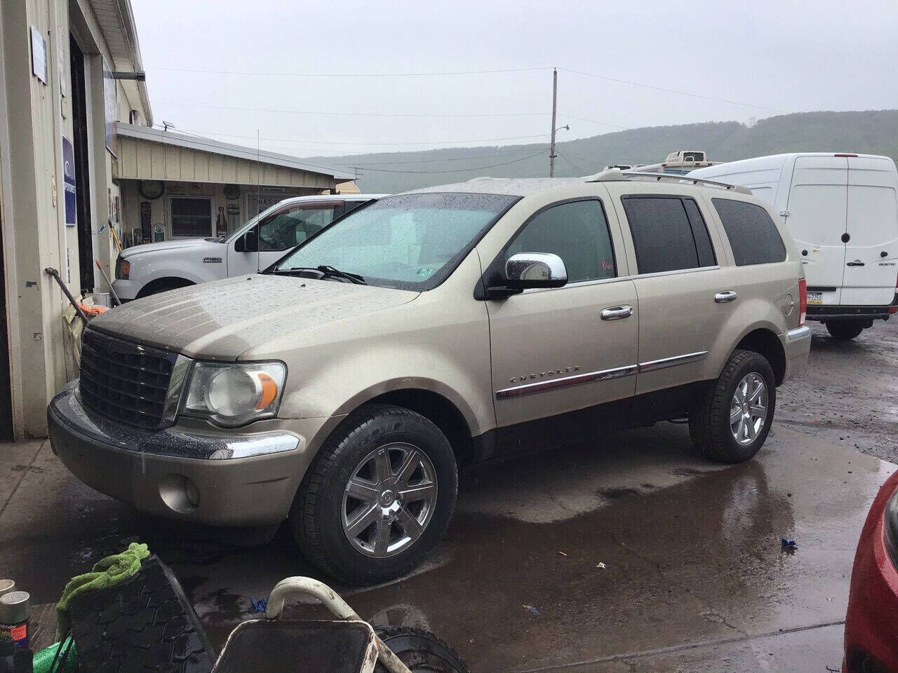 2009 CHRYSLER Aspen