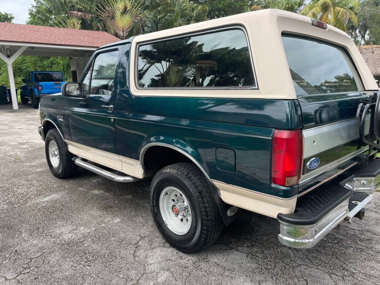 Ford Bronco