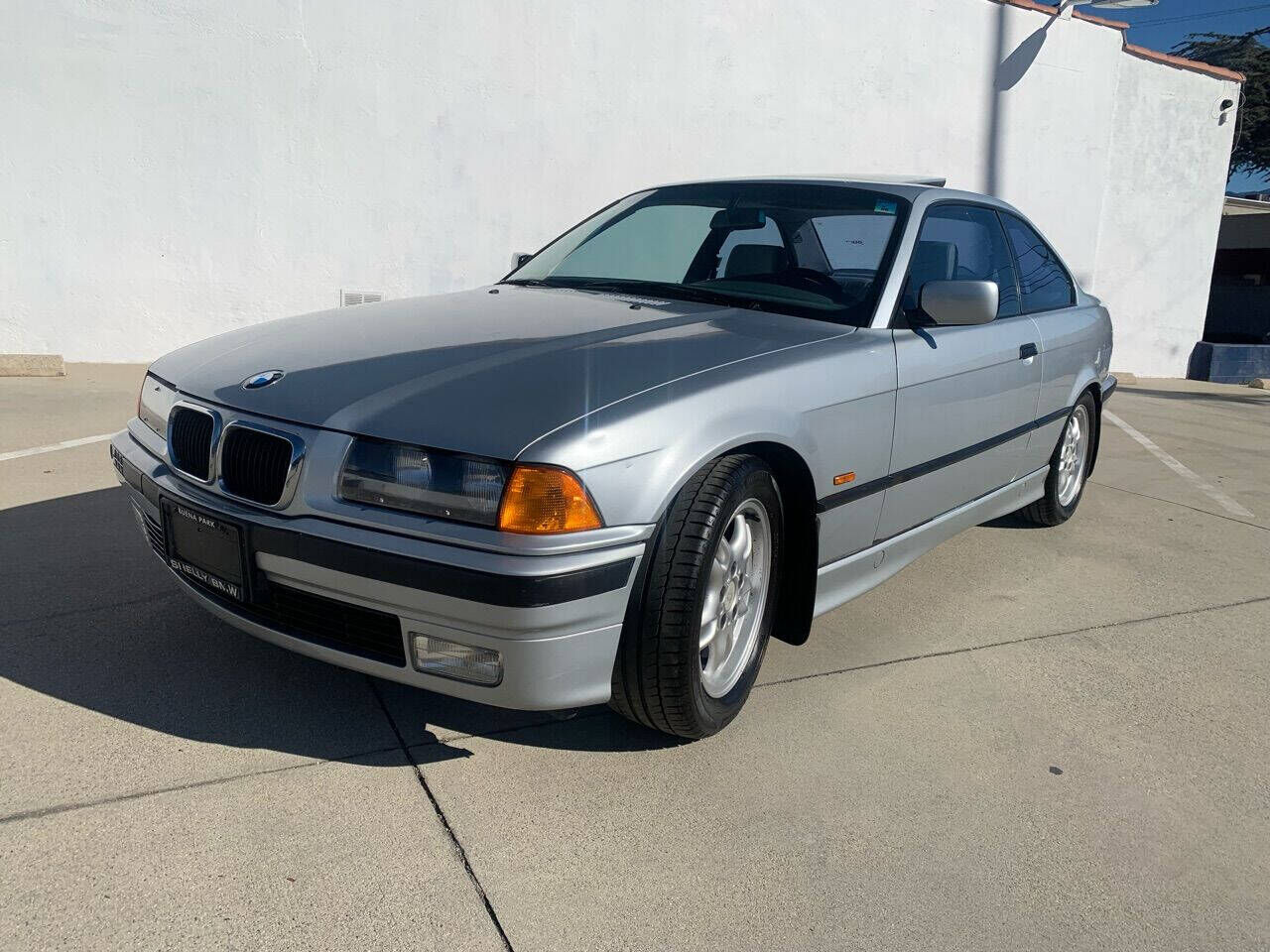 BMW 328iS