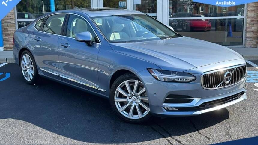 Volvo S90
