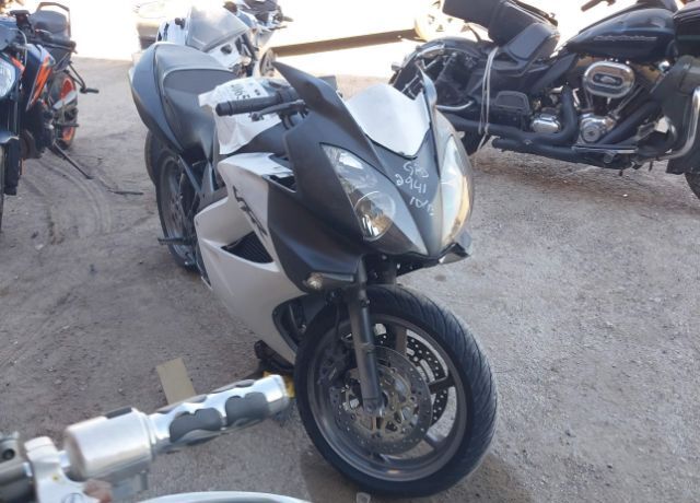 Honda VFR800 (INTERCEPTOR)