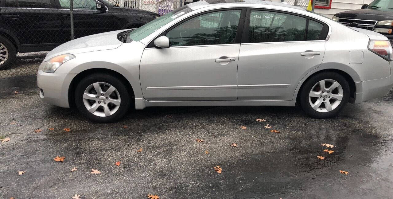 2009 NISSAN Altima