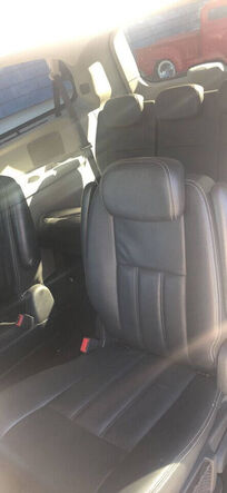 2010 CHRYSLER Town and Country