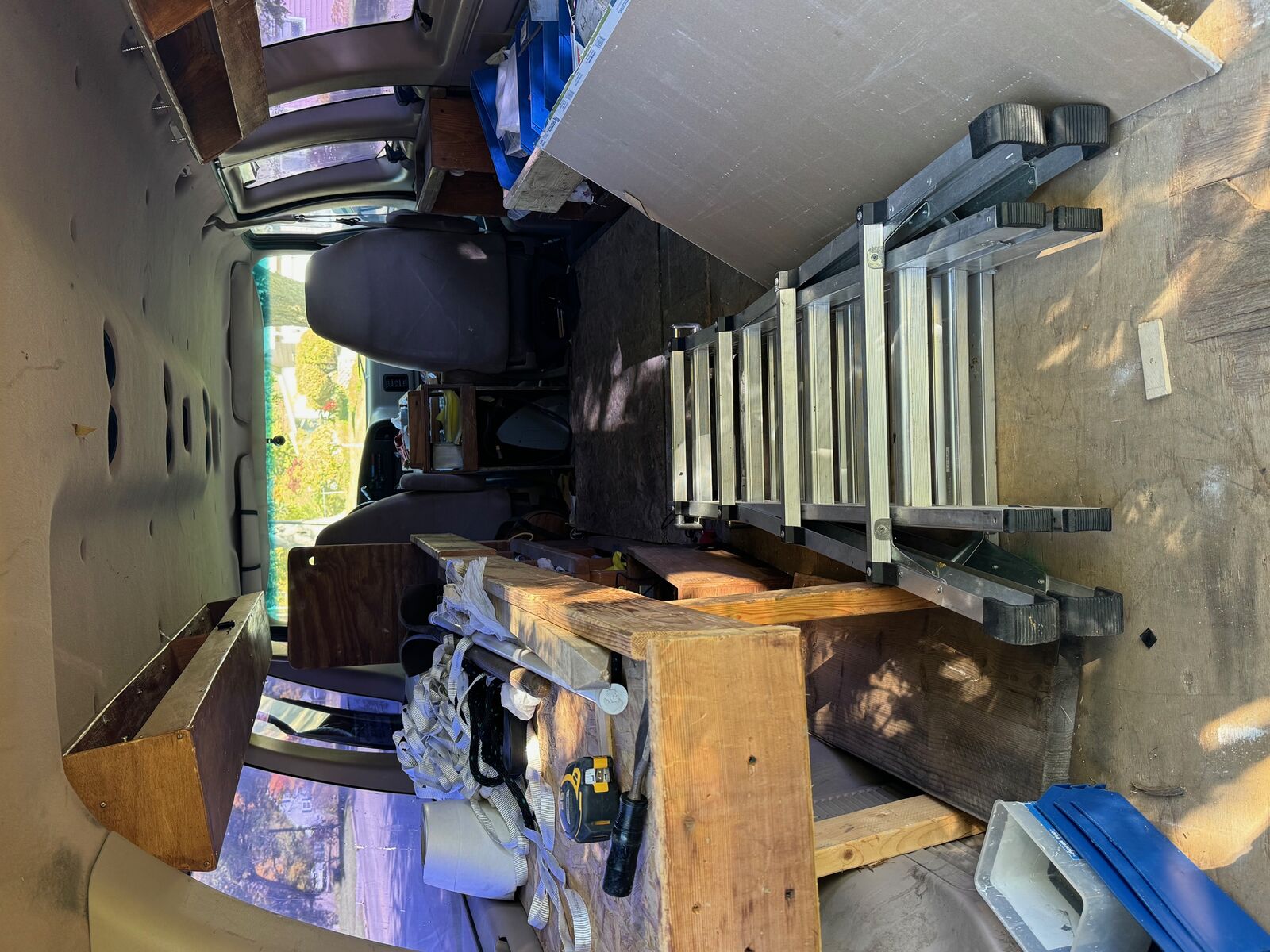 Ford E-350