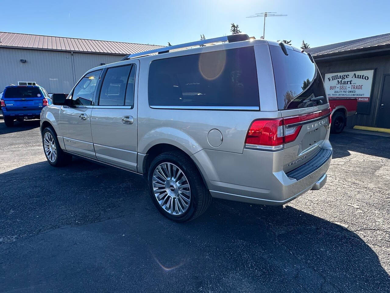 2017 LINCOLN Navigator L
