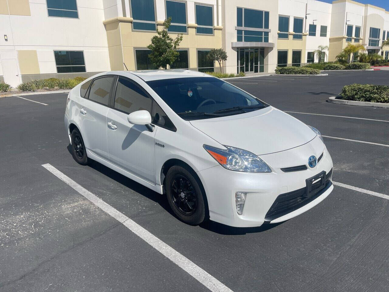2015 TOYOTA PRIUS