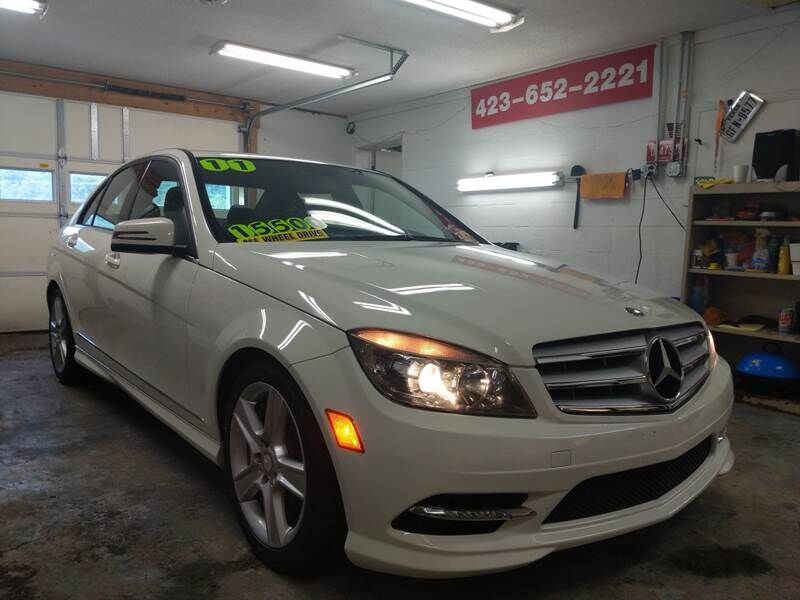 2011 MERCEDES-BENZ C-Class