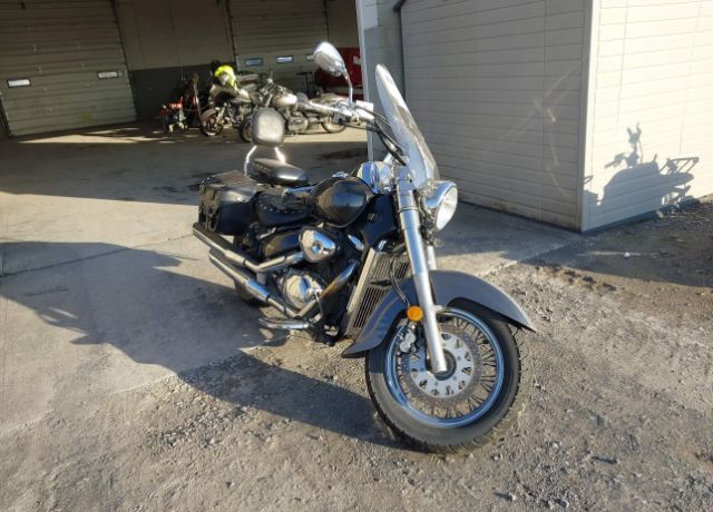 Suzuki VL800K