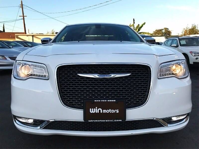 2016 CHRYSLER 300