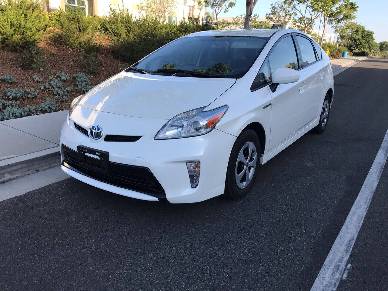 2015 TOYOTA PRIUS