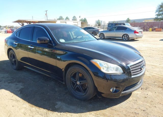 Infiniti M56