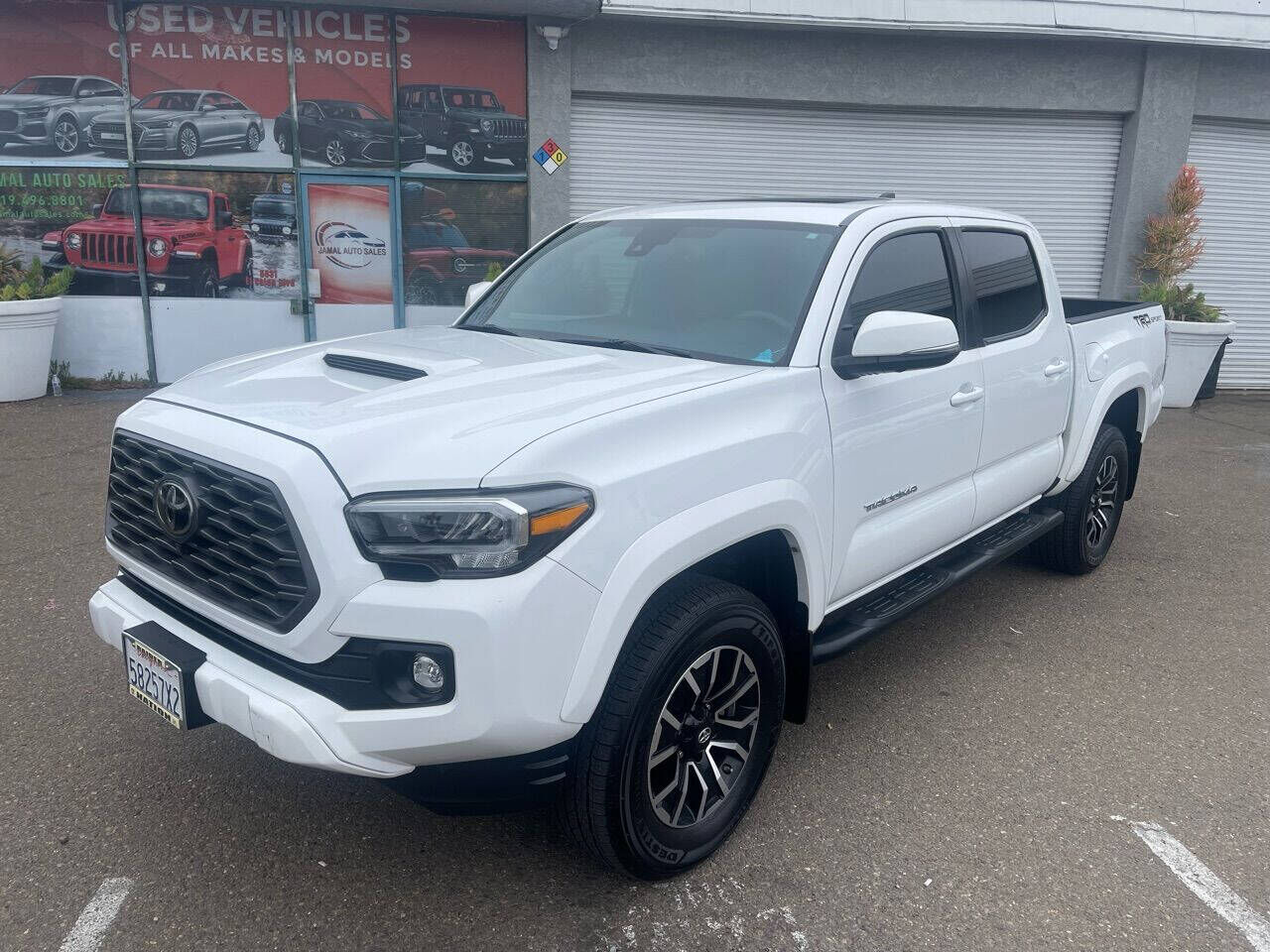 2020 TOYOTA Tacoma