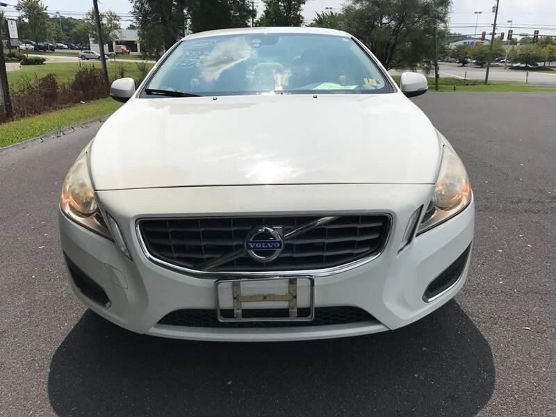 2012 VOLVO S60