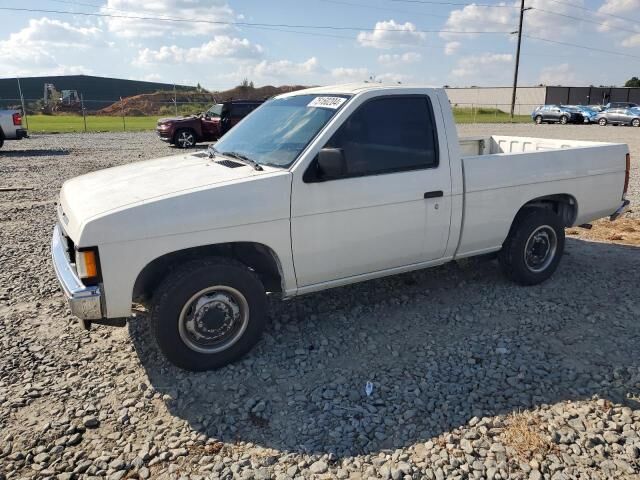 Nissan Pickup