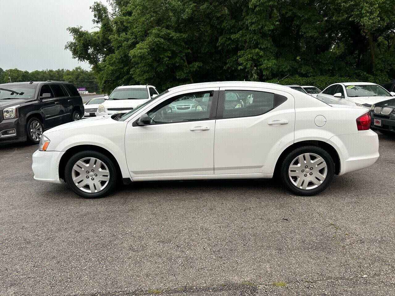 2013 DODGE Avenger