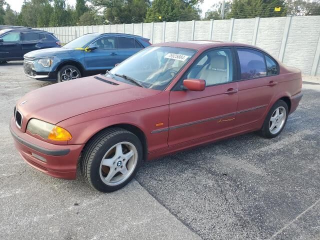 BMW 323i