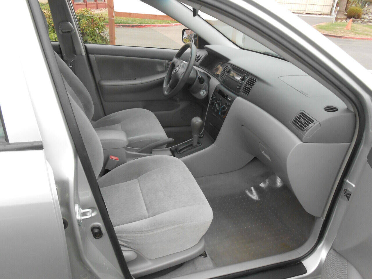 2003 TOYOTA Corolla