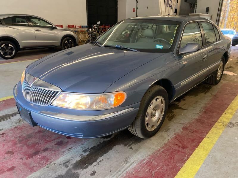 Lincoln Continental