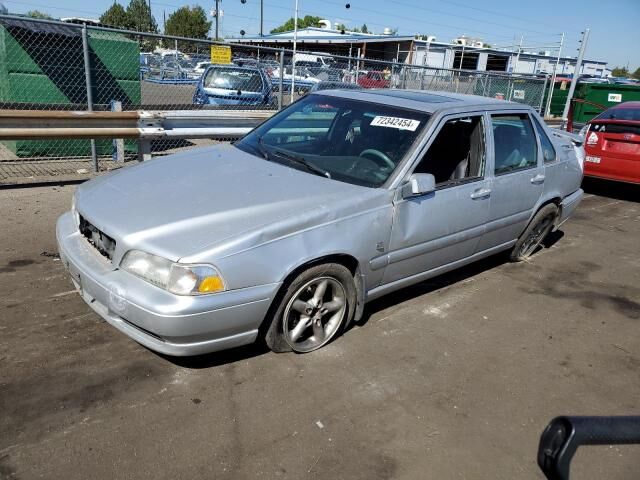 Volvo S70