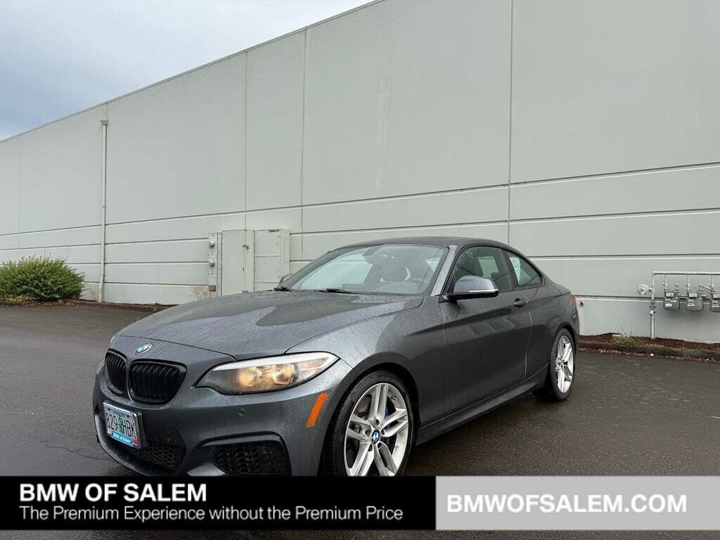 BMW 228i