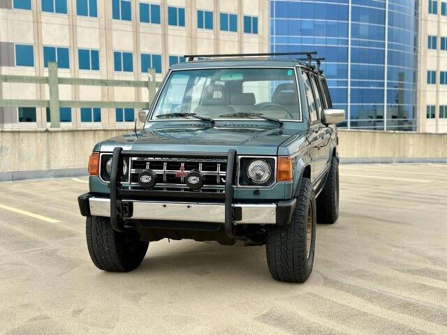 Mitsubishi Montero