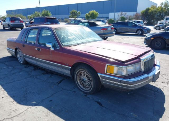 Lincoln Town Car