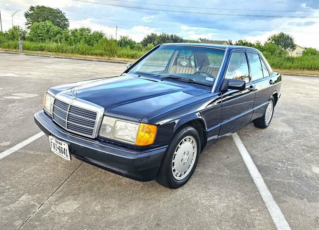 Mercedes-Benz 190