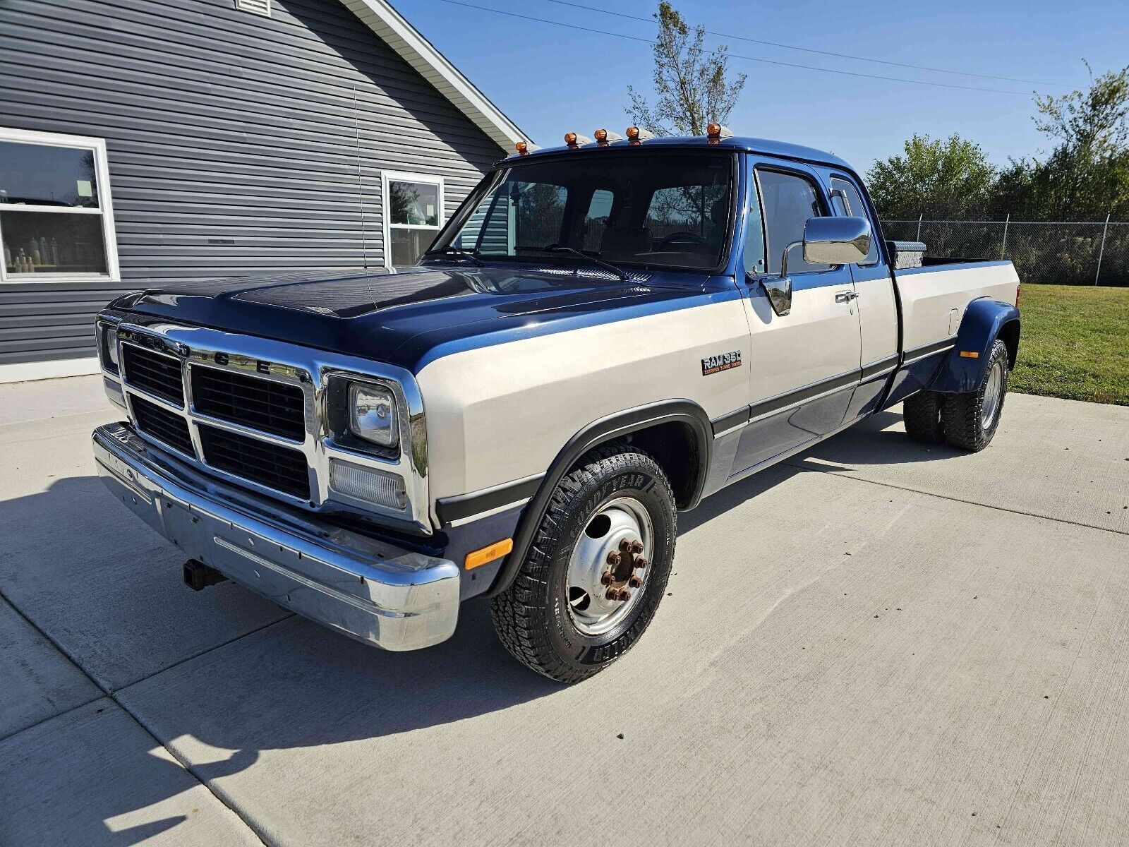 Dodge D-Series