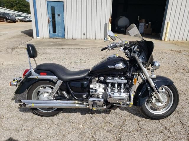 Honda GL1500C (VALKYRIE)