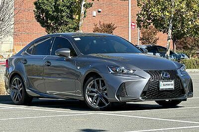 2020 Lexus IS