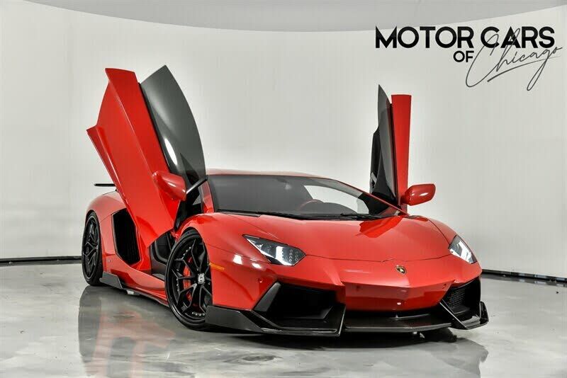 LAMBORGHINI