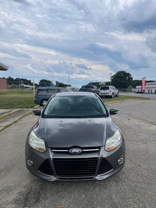 2012 FORD Focus