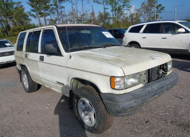 Isuzu Trooper