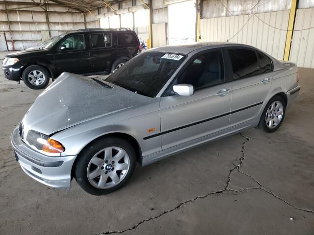 BMW 323i
