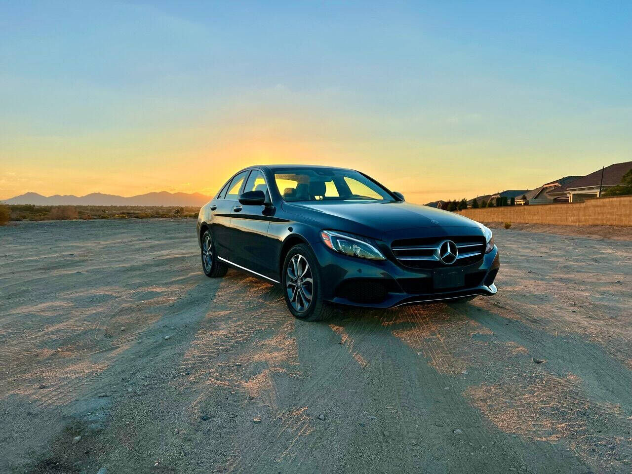 2016 MERCEDES-BENZ C-Class