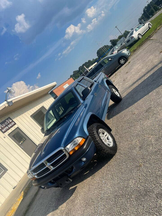 2004 DODGE Dakota