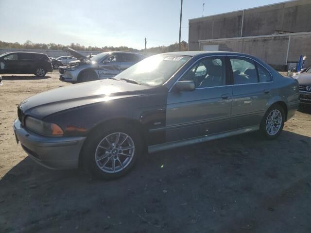 BMW 525iA